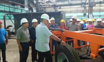 Cuban President Diaz-Canel visits GESIME companies in Holguin.