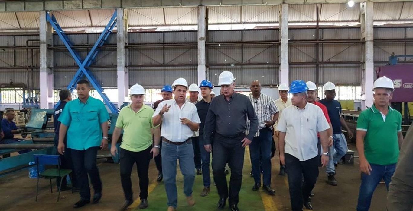 Tour of the President of the Republic Miguel Díaz Canel Bermúdez by the Metallic Structures Company, METUNAS