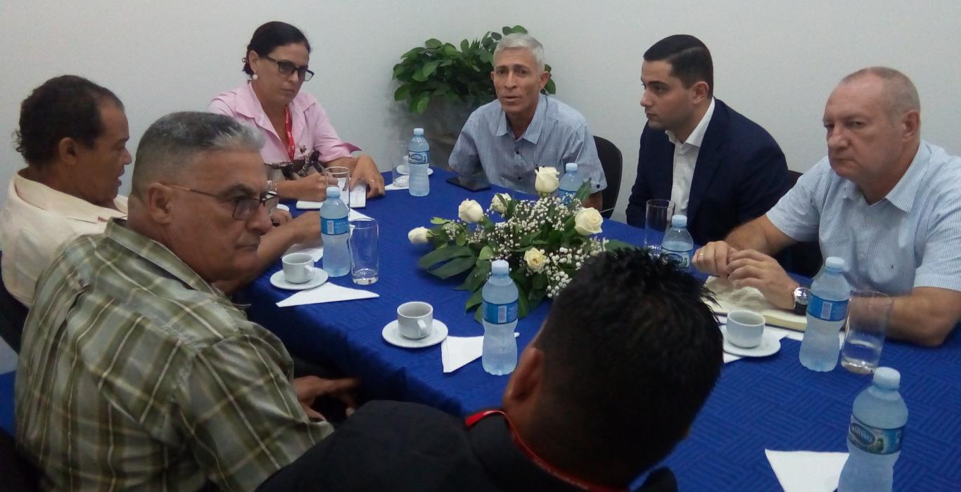 Meeting of Directors of the Industrial Company "Ramón Peña" and with representatives of the Russian company Vella Invest in Fihav 2019 Meeting of Directors of the Industrial Company "Ramón Peña" and with representatives of the Russian company Vella Invest in Fihav 2019