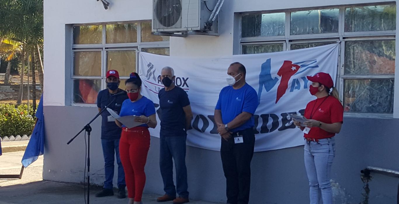 Celebraciones en la industria sideromecánica Acinox Las Tunas por el 1ro de mayo
