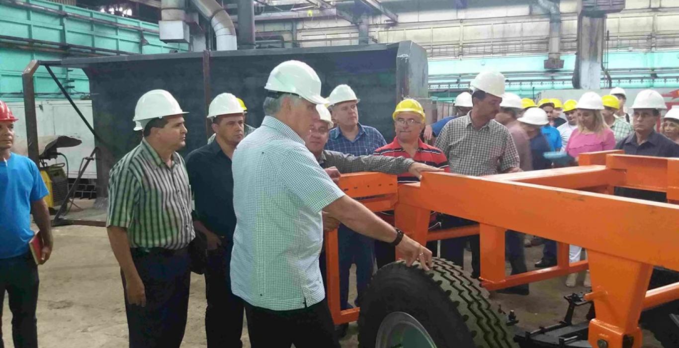 Visita Presidente cubano Diaz-Canel empresas de GESIME en Holguin. Visita Presidente cubano Diaz-Canel empresas de GESIME en Holguin.